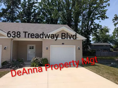 638 Treadway Blvd, Sheffield Lake, OH 44054
