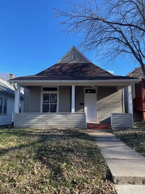 1923 S 15th St, Omaha, NE 68108
