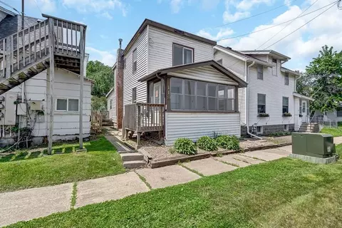 119 Tremont St, Cedar Falls, IA 50613