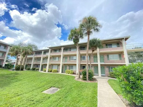 121 Oyster Bay Cir #320, Altamonte Springs, FL 32701
