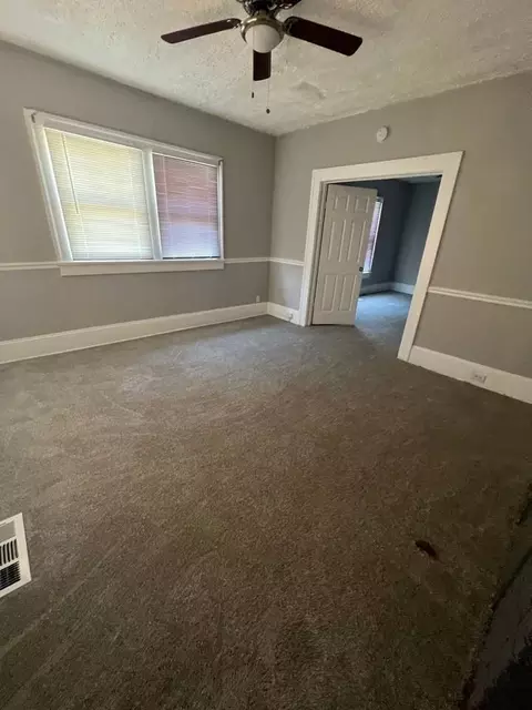 3034 E Point St, East Point, GA 30344