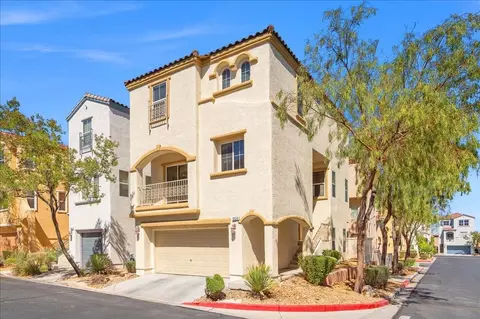 9520 Color Rock Ct, Las Vegas, NV 89178