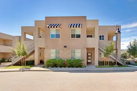 90- Thousand #4, Oaks, CA 91362
