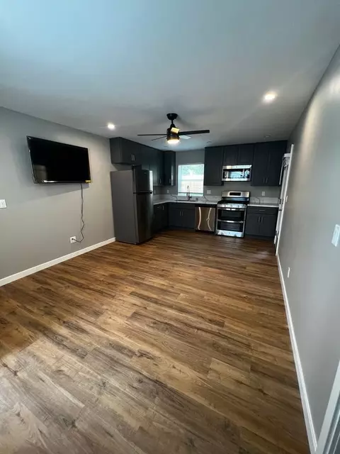 5050 54th St, San Diego, CA 92115