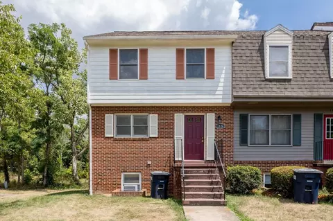 1124 Mountain View Dr, Harrisonburg, VA 22801