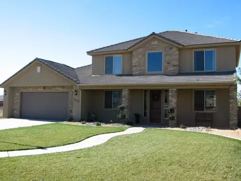 2570 S Songbird Cir, Washington, UT 84780