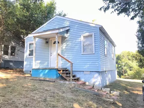702 W 8th St, Kannapolis, NC 28081