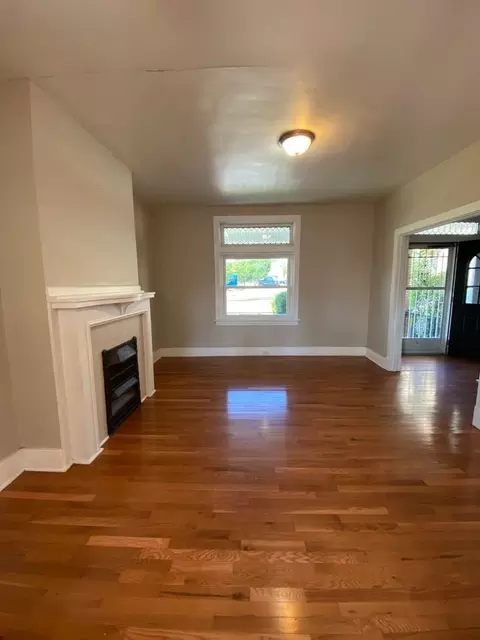 111 Harwood St, Pittsburgh, PA 15211