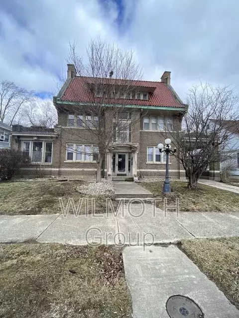 408 W Mulberry St #2W, Kokomo, IN 46901