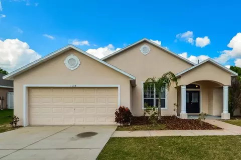 1604 Silhouette Dr, Clermont, FL 34711