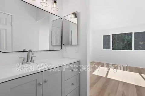 820 Encinitas Blvd #202, Encinitas, CA 92024