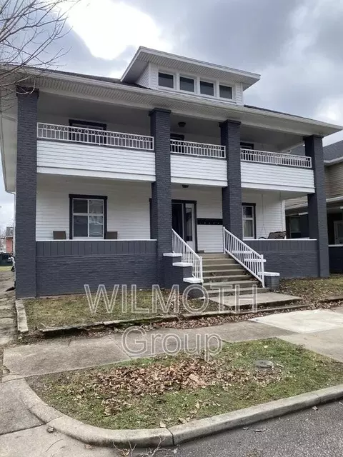 129 W Hendricks St #3, Shelbyville, IN 46176