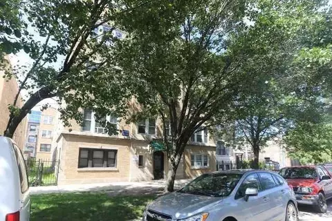 816 W Waveland Ave #03, Chicago, IL 60613