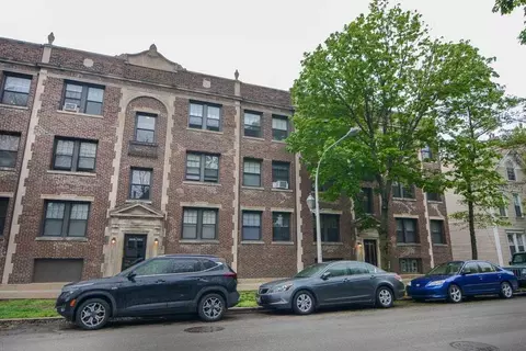 3006 N Racine Ave #3, Chicago, IL 60657