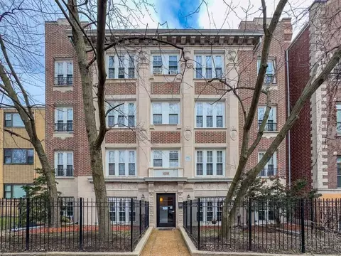 4241 N Kenmore Ave #112, Chicago, IL 60613