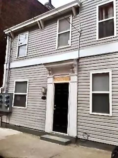 1509 Bingham St, Pittsburgh, PA 15203