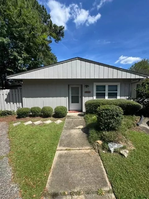 180 SE Villas Ct C #180-180, Tallahassee, FL 32303