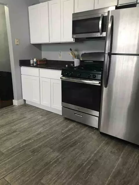 67 Edgewood Ave, New Haven, CT 06511