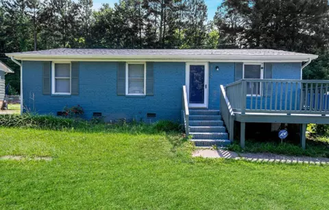 2528 Glenbrook Dr, Durham, NC 27704