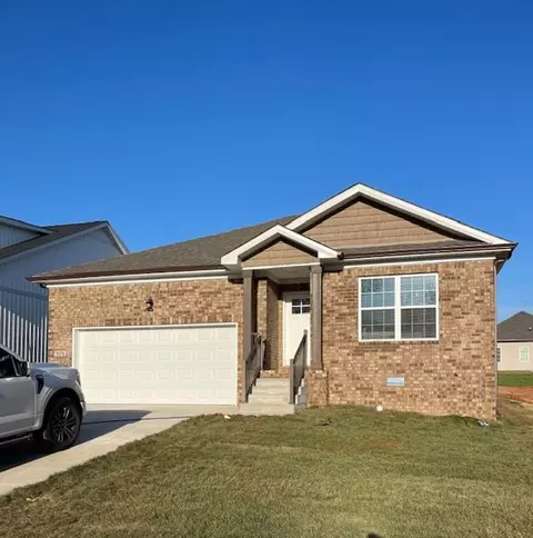 1178 County House Ln, Bowling Green, KY 42101