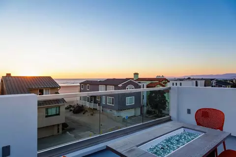 3920 Ocean Dr, Oxnard, CA 93035 photo 3