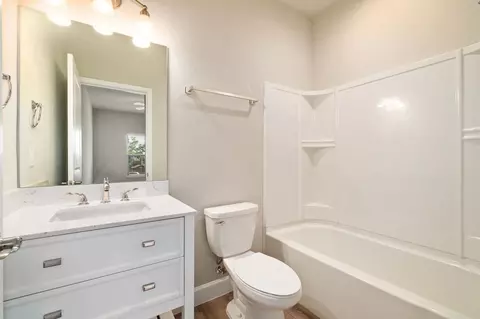 622 NW 3rd Ave, Gainesville, FL 32601
