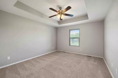 5468 W Yew St, Springfield, MO 65802