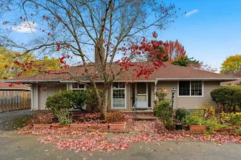 5330 SW Mayfair Ct, Beaverton, OR 97005