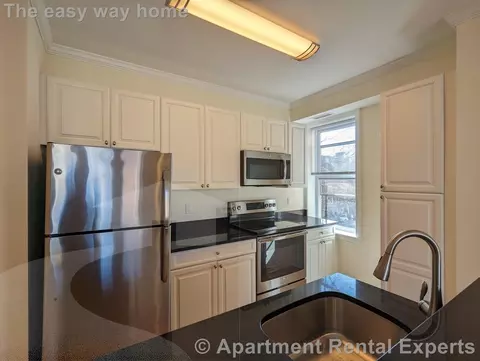 3 Chauncy St #11, Cambridge, MA 02138