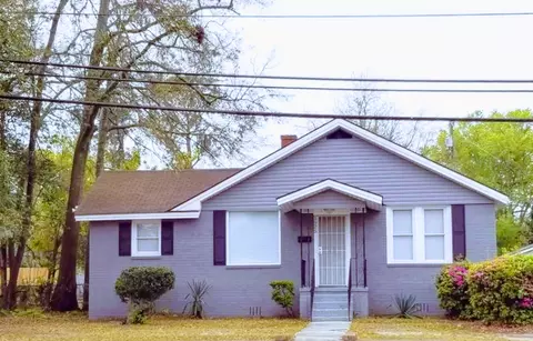 1925 E Gwinnett St, Savannah, GA 31404