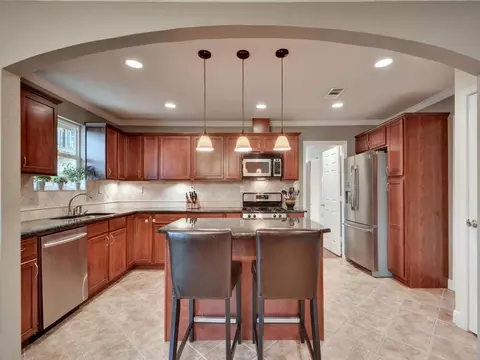 610 W North Loop Blvd, Austin, TX 78751 photo 10