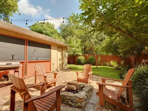610 W North Loop Blvd, Austin, TX 78751 photo 29