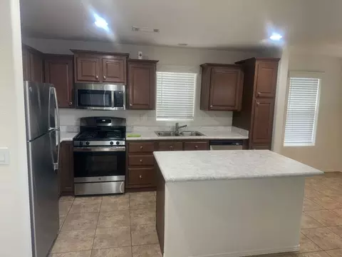 1111 N Lamb Blvd #SPC LAS, Las Vegas, NV 89110