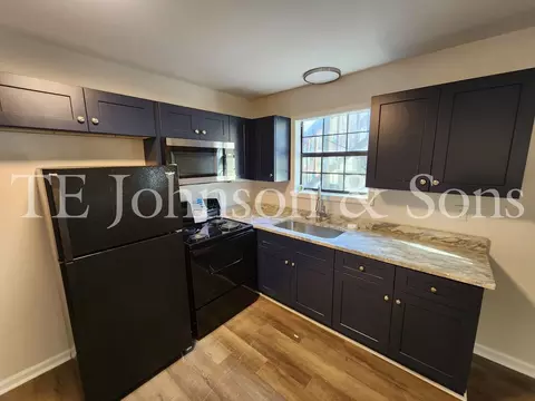 2571 Green Oaks Ct, Winston Salem, NC 27107