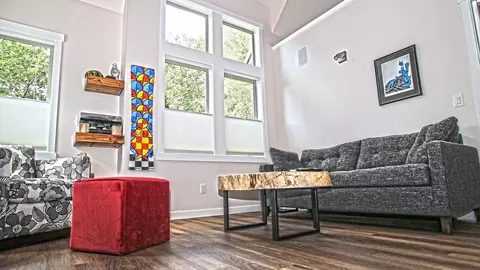 1353 NW Columbia St, Bend, OR 97701