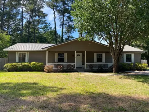 20 Quail Rd, Richmond Hill, GA 31324