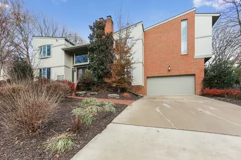9801 Clydesdale St, Potomac, MD 20854