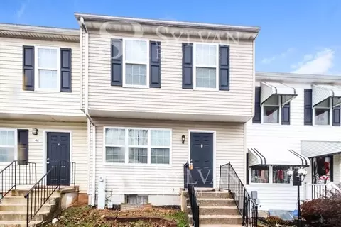 40 Western Winds Cir, Milford Mill, MD 21244