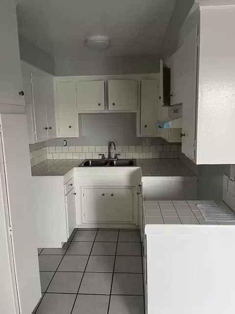 11934 Old River School Rd, Downey, CA 90242 photo 3