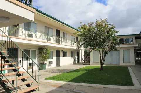 11934 Old River School Rd, Downey, CA 90242 photo 2