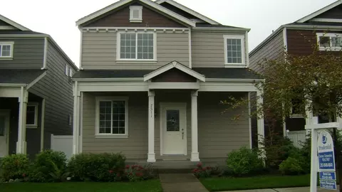 7511 Kodiak Ave NE, Lacey, WA 98516