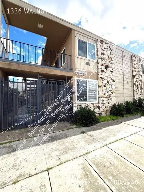 1336 Walnut Ave, Long Beach, CA 90813