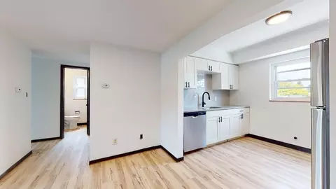 6384 Ridge Rd #2, Parma, OH 44129