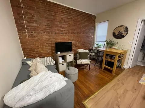880 Huntington Ave, Boston, MA 02115