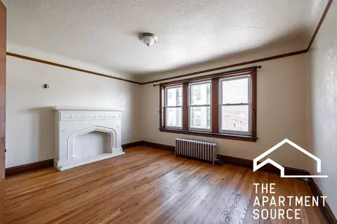 5559 W Altgeld St #2S, Chicago, IL 60639