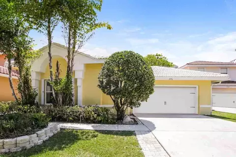 7770 Highlands Cir, Margate, FL 33063