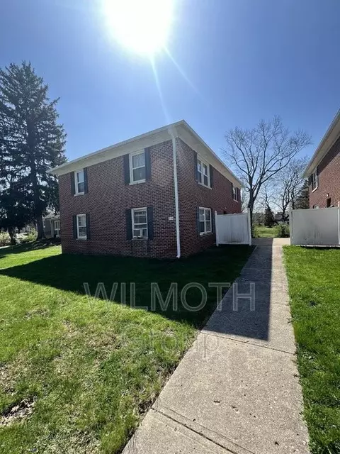 113 W Fifth St #D, Greenfield, IN 46140