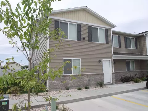 320 6th S 320 W #6, Tremonton, UT 84337