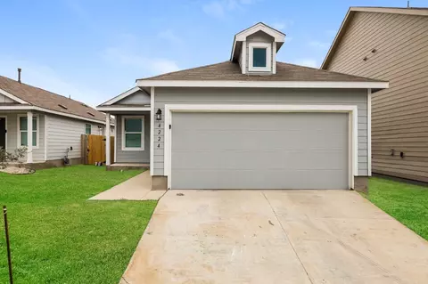 4224 Fluvial Cir, San Antonio, TX 78223
