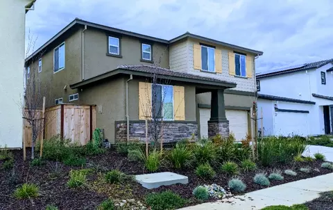 10178 Ashlar Dr, Elk Grove, CA 95757